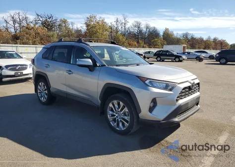 2020 Toyota Rav4 Xle Premium из США, поврежденный, VIN 2T3A1RFV6LW135718